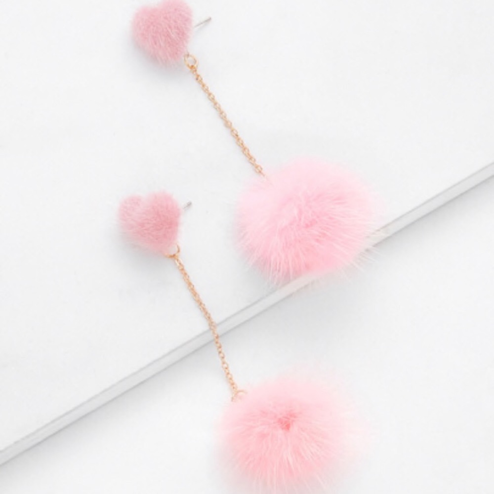 Fuzzy pink pom pom heart dangling earrings